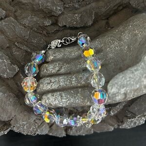Elegant Crystal Beaded Bracelet